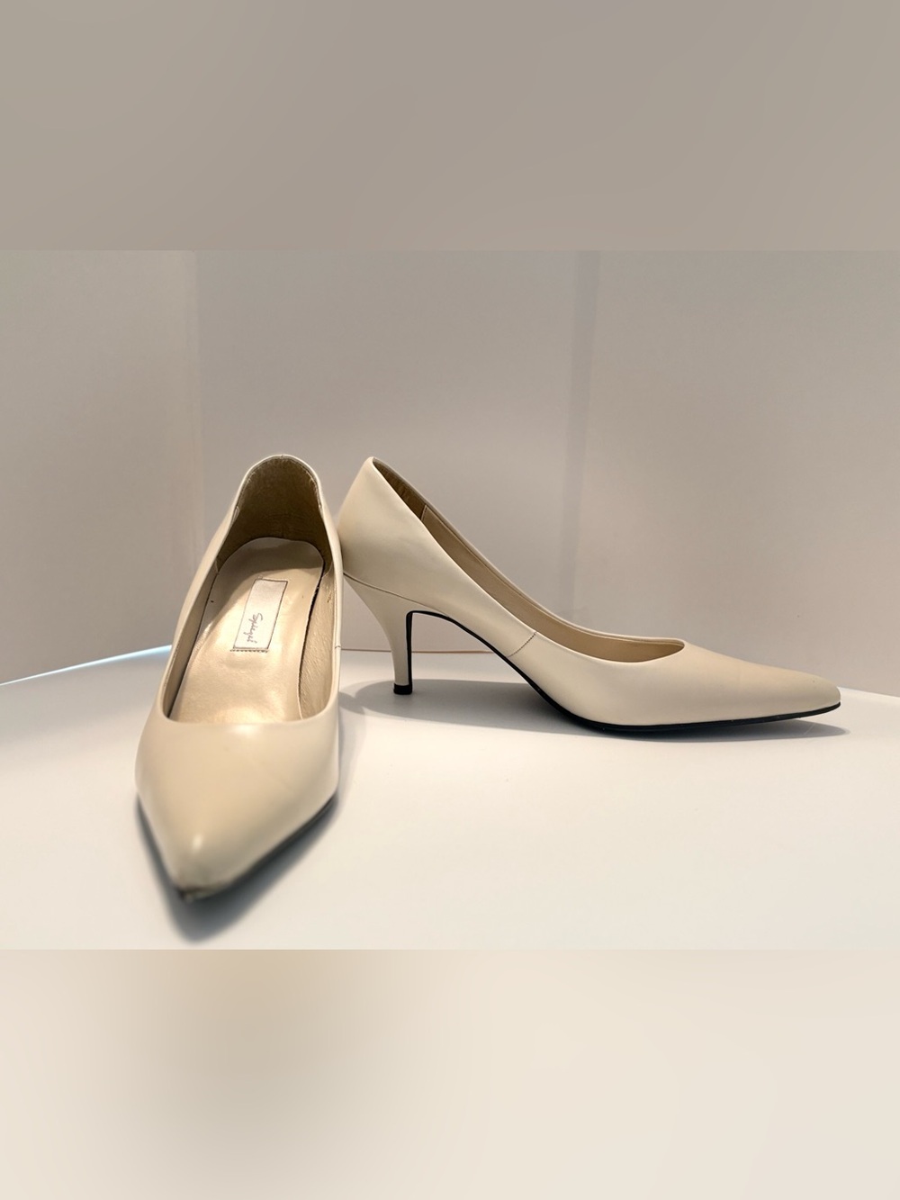 Spiegel Cream Pointed-Toe Mid Kitten Heel Pumps